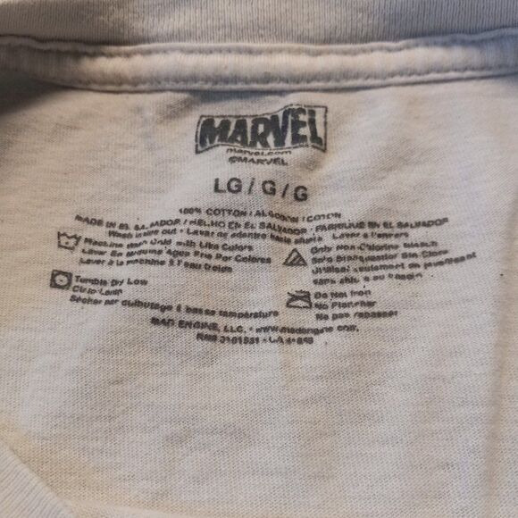 Marvel Captain America Men's White  large Short Sleeve T-shirt - Picture 5 of 7
